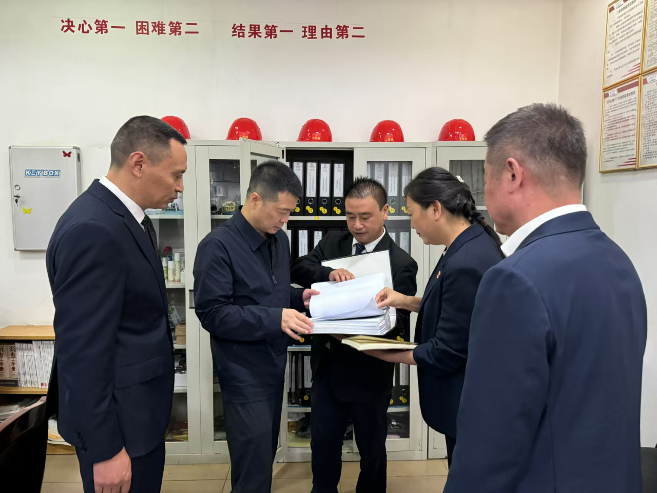 省尊龙凯时集团党委书记、董事长游勇国庆节期间调研督导旗下酒店经营及安全生产工作